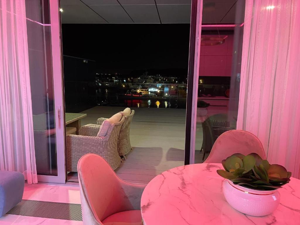 Apartament Faltom 26 Yacht Park Z Tarasem Гдыня Экстерьер фото